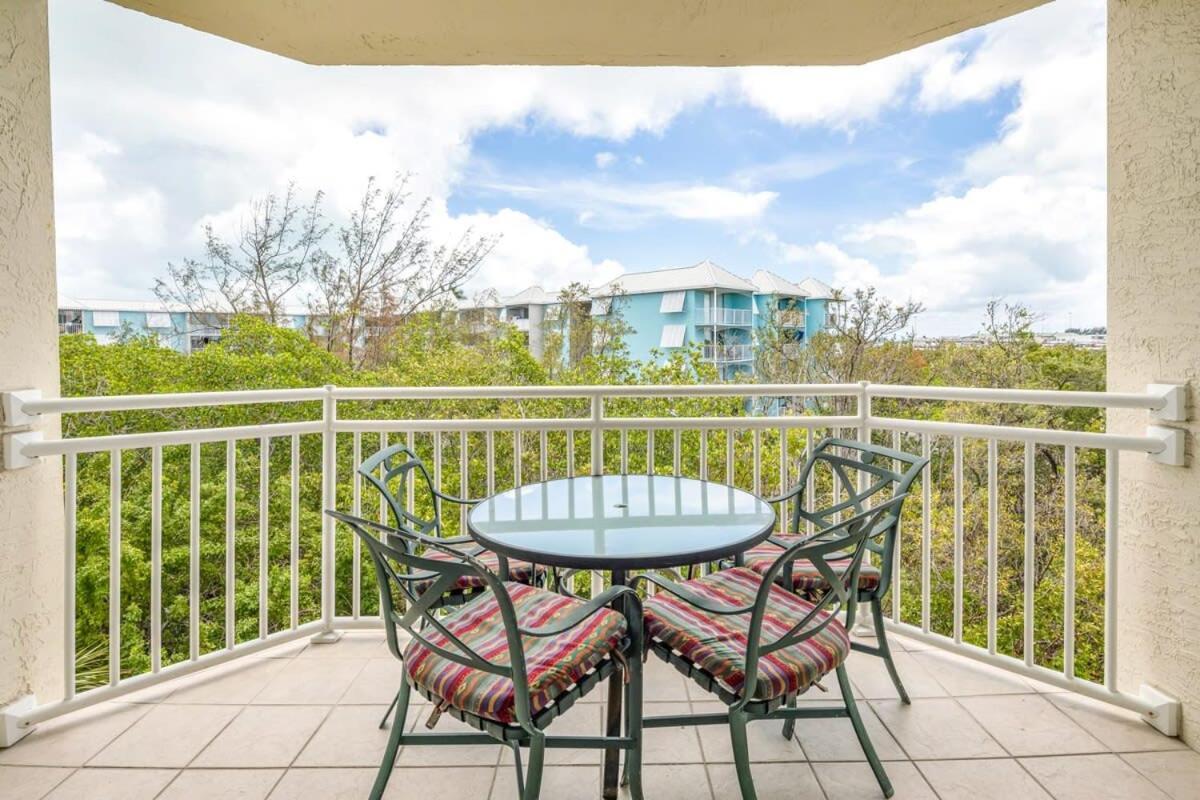Tortuga Suite At Sunrise Suites Resort - Heated Pool, Hot Tub & Free Parking Key West Exterior photo